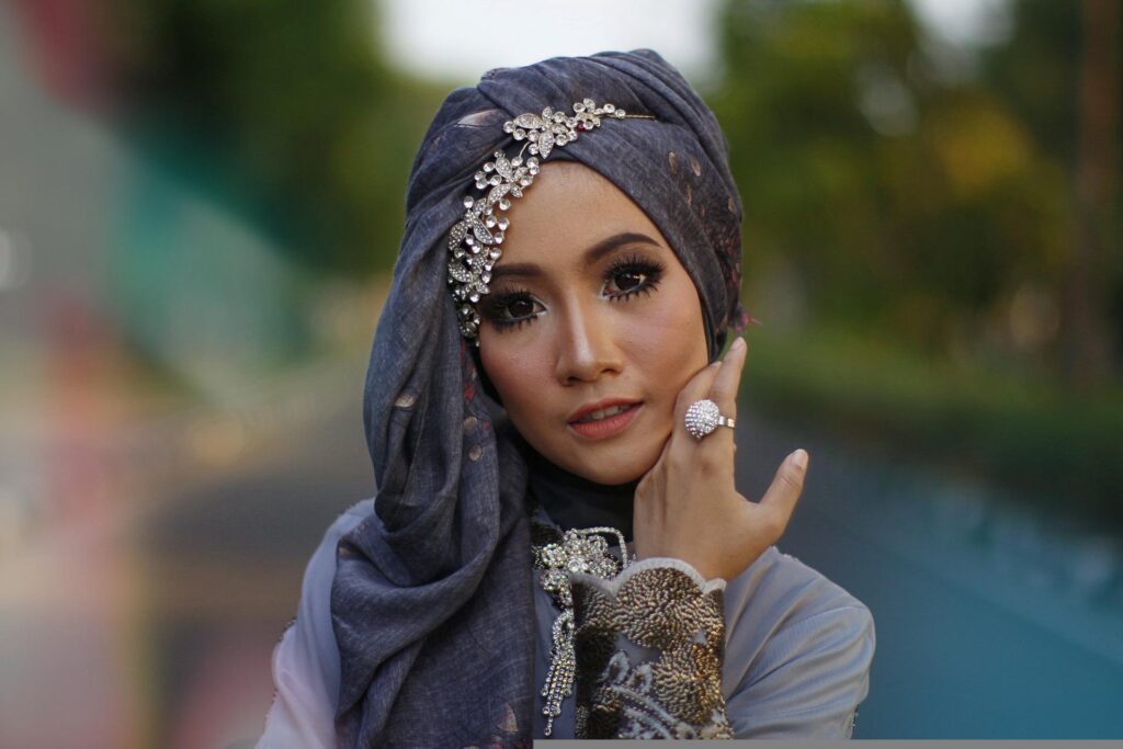 model-5576399_1920